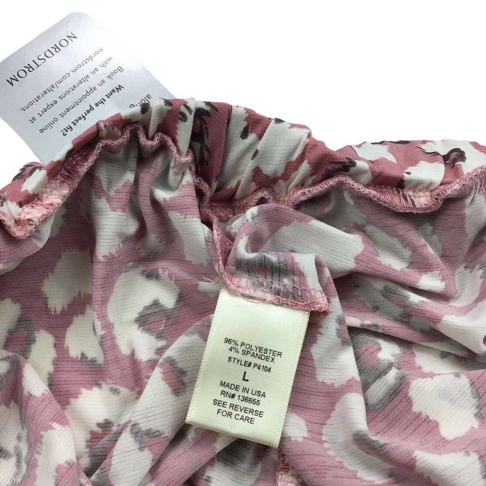 Weist Kei Women Short Elastic Waist Stretch PullOn Animal Print Pink L Large NWT - Picture 5 of 5